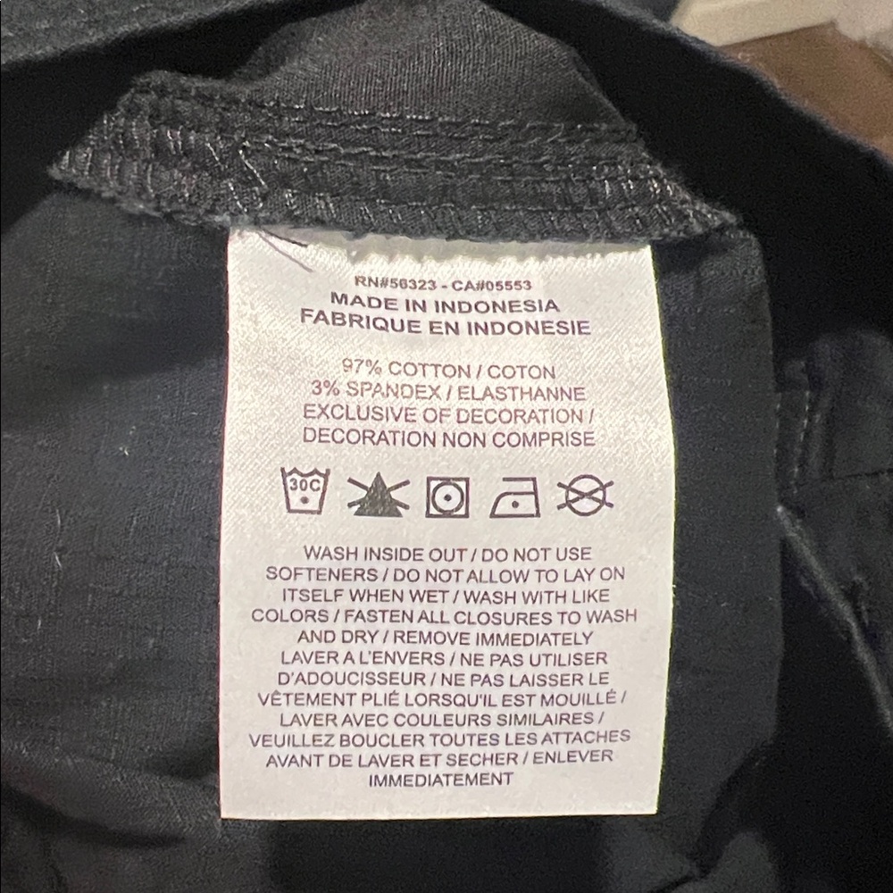 Nike Charcoal Gray Pants 2 pair, like brand new. Excellent condition size 32x30 - Picture 5 of 5